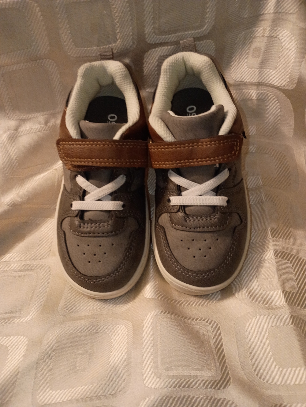 osh kosh Brown and Gray Casual Sneakers with Hook-and-Loop Strap